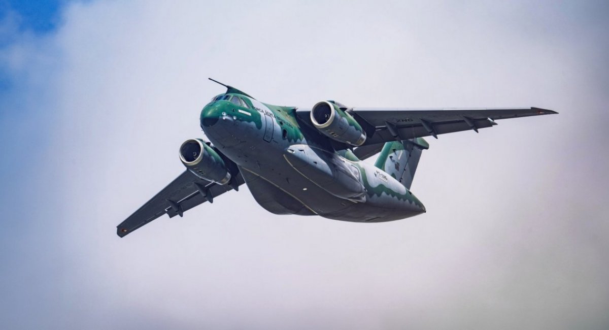 Бразильський військово-транспортний літак Embraer C-390. Ілюстративне фото з відкритих джерел