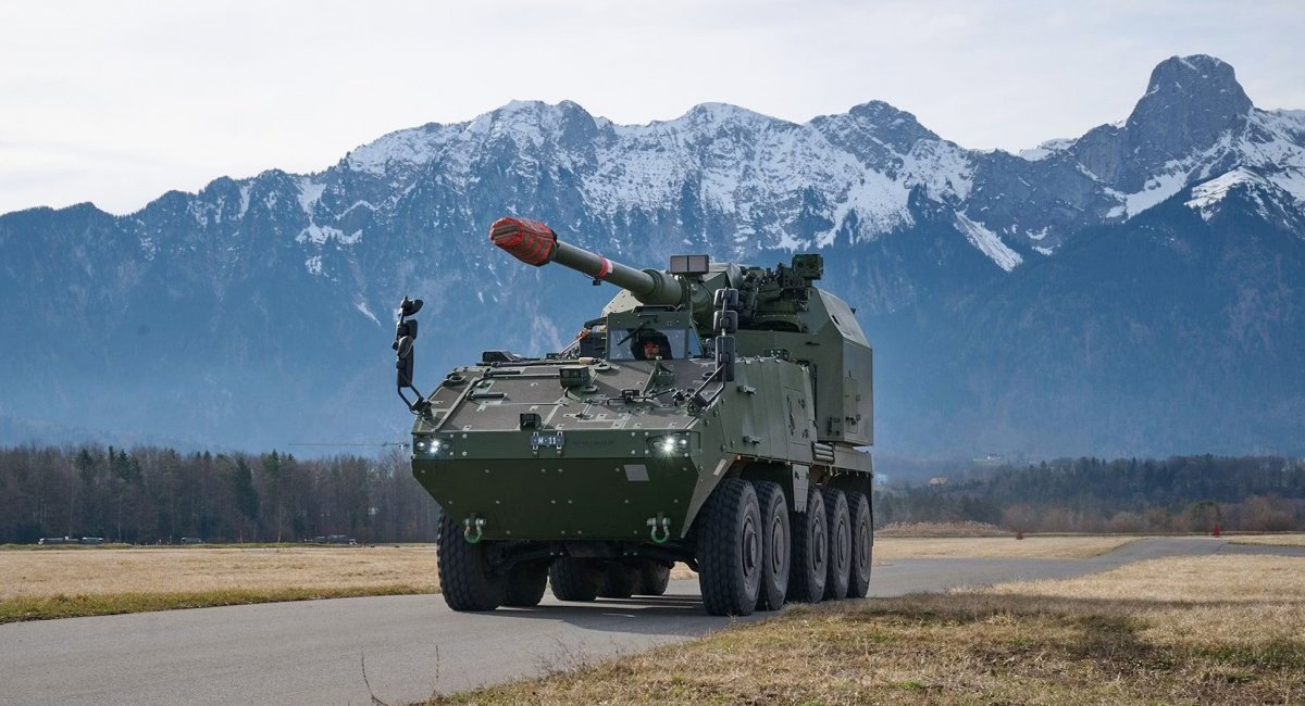 САУ DONAR 10x10 або AGM на шасі MOWAG Piranha IV 10x10. Фото: DDPS