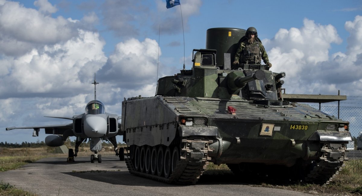 Все через Росію: у Швеції погодили найбільше за 70 років підвищення оборонного бюджету