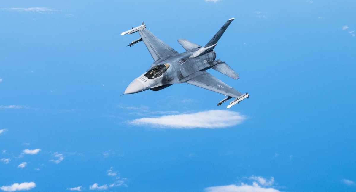 Рашисти не можуть повірити в успішні дії ЗСУ й вигадують удари "натівських пілотів" на F-16 з Румунії