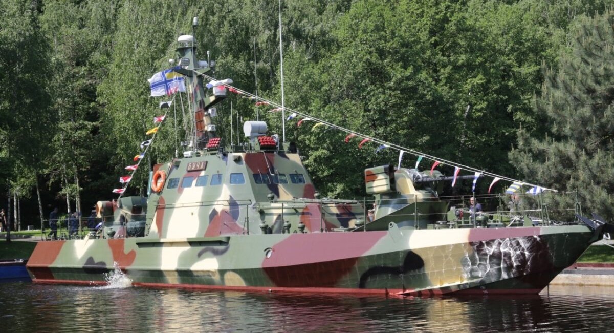 Ввід у стрій річкової флотилії ВМСУ бронекатера "Буча" проекту "Гюрза", травень 2023 року, фото - АрміяInform