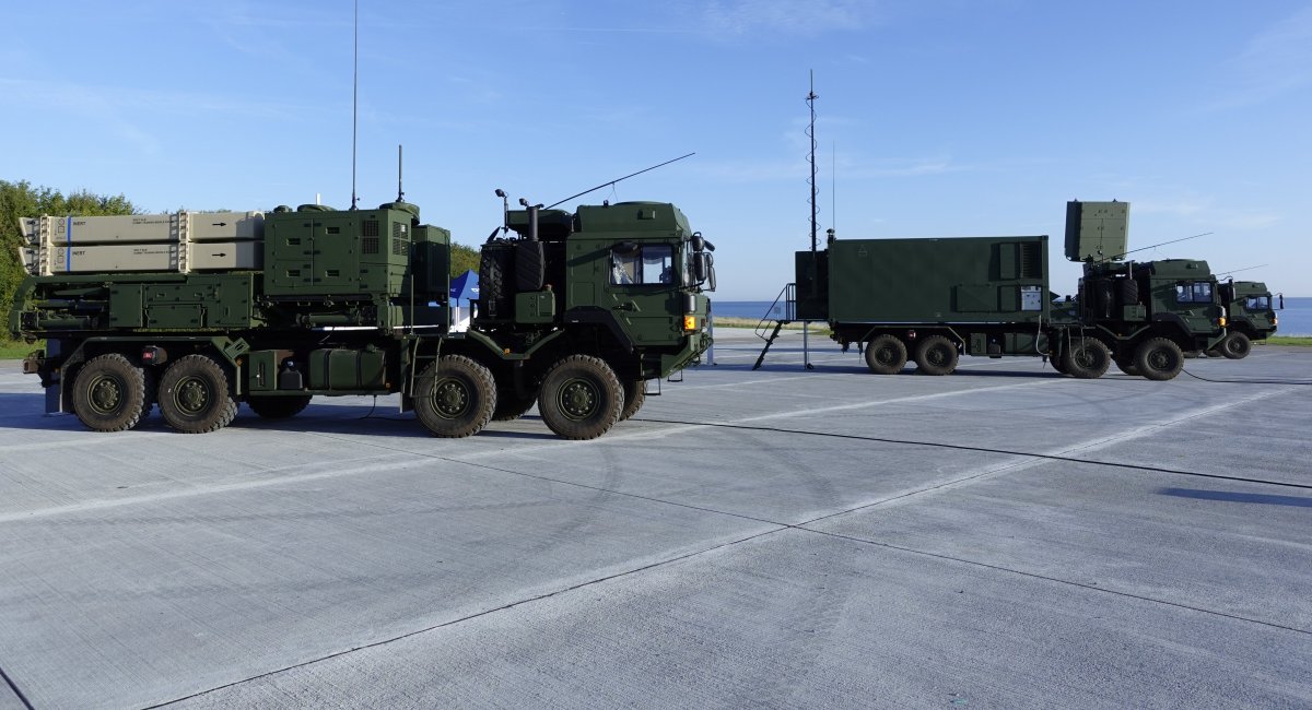Скільки ЗРК IRIS-T та ракет можливо закупити на 2,2 млрд євро за контрактом, який укладений для України