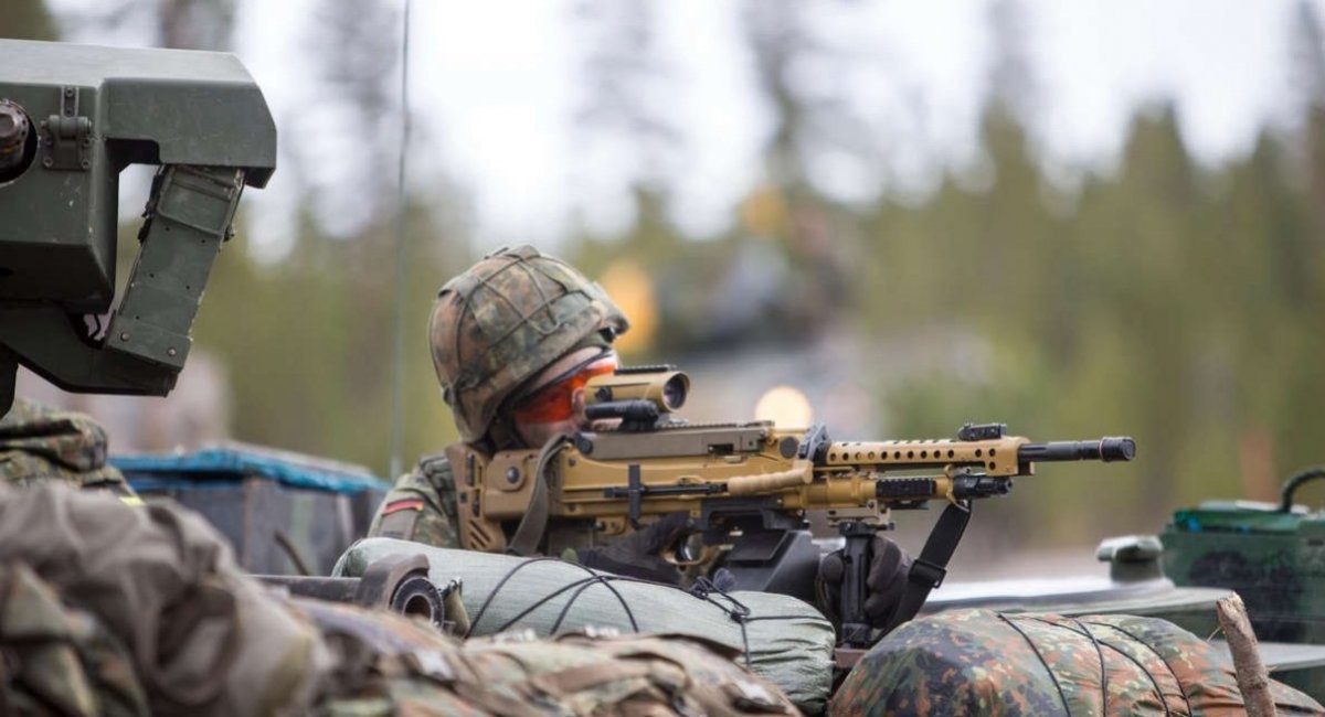 Maschinengewehr 5 від Heckler & Koch