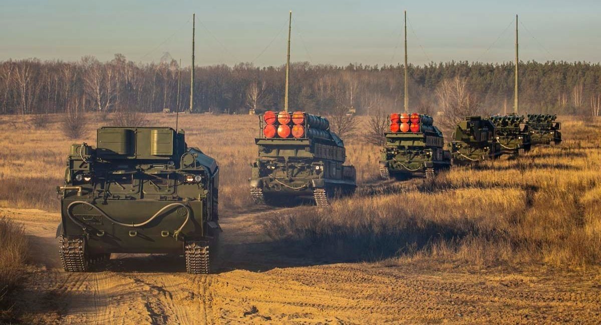 "Бук-М3" на марші, ілюстративне фото з відкритих джерел