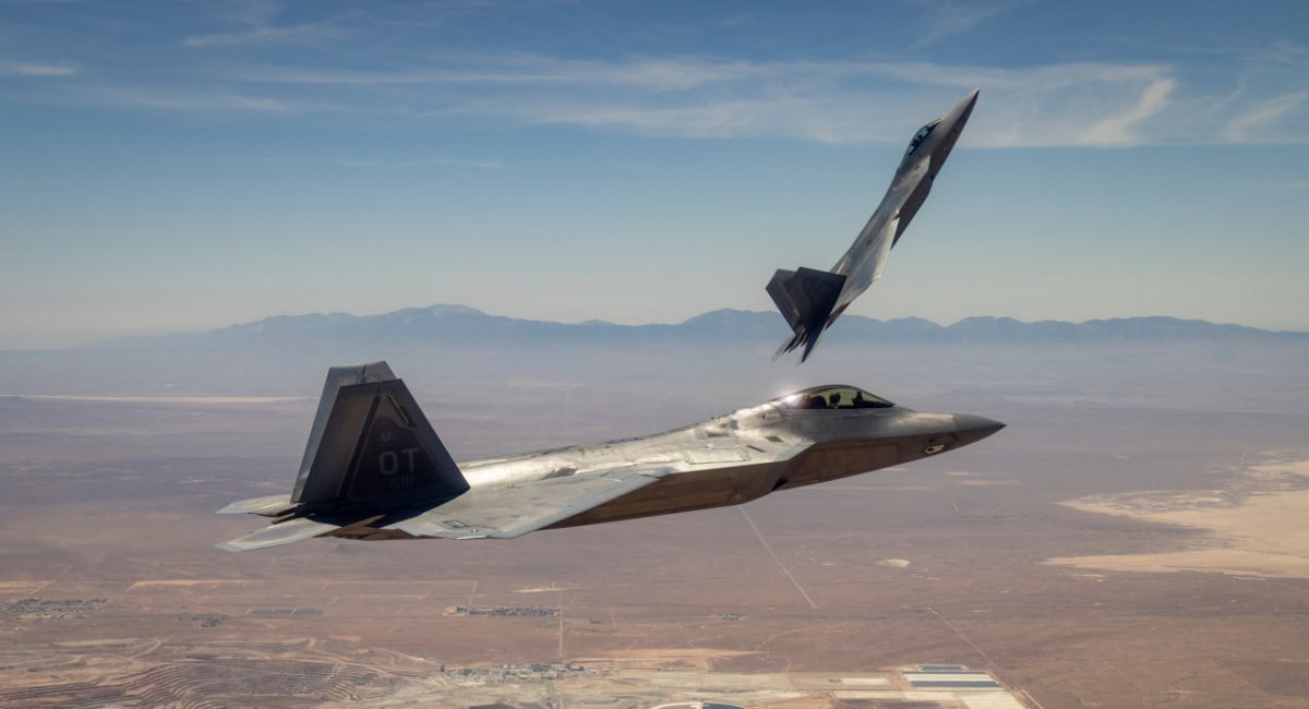 Винищувачі 5-го покоління F-22. Фото: US DoW