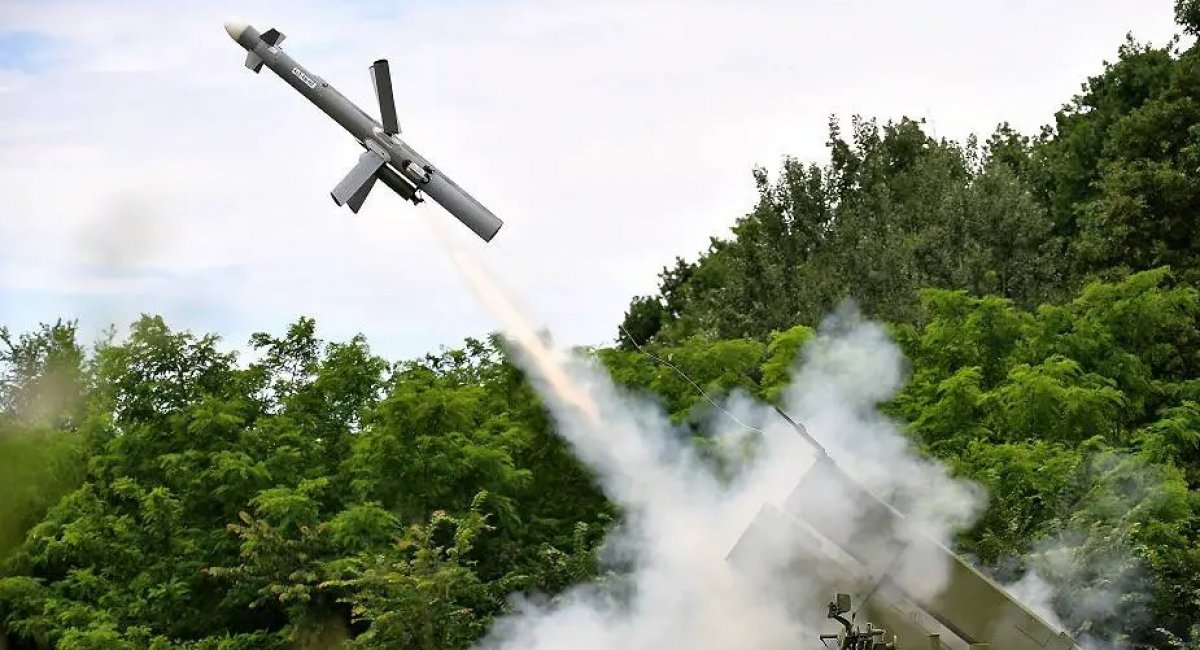 Запуск ALAS з РСЗВ M-18 Oganj. Фото - Міністерство оборони Сербії