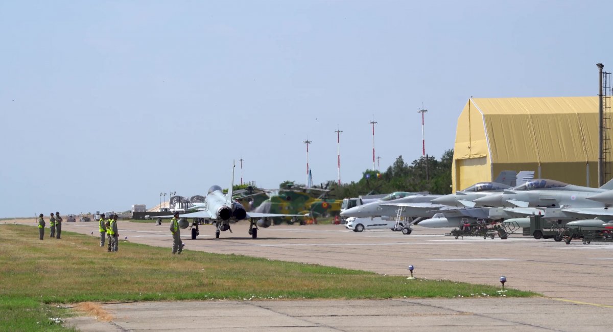 Де неподалік від України хочуть розмістити свої літаки США для підтримки операції в Ірані і чи будуть це винищувачі