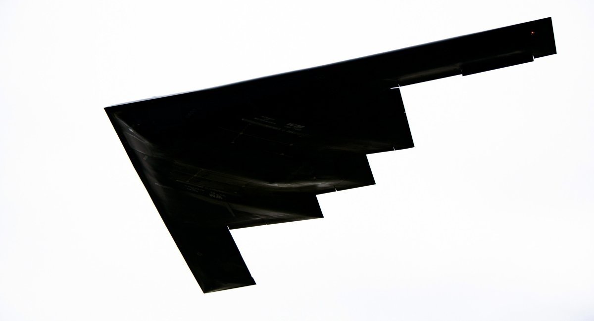 Бомбардувальник B-2 Spirit, фото - U.S. Air Force
