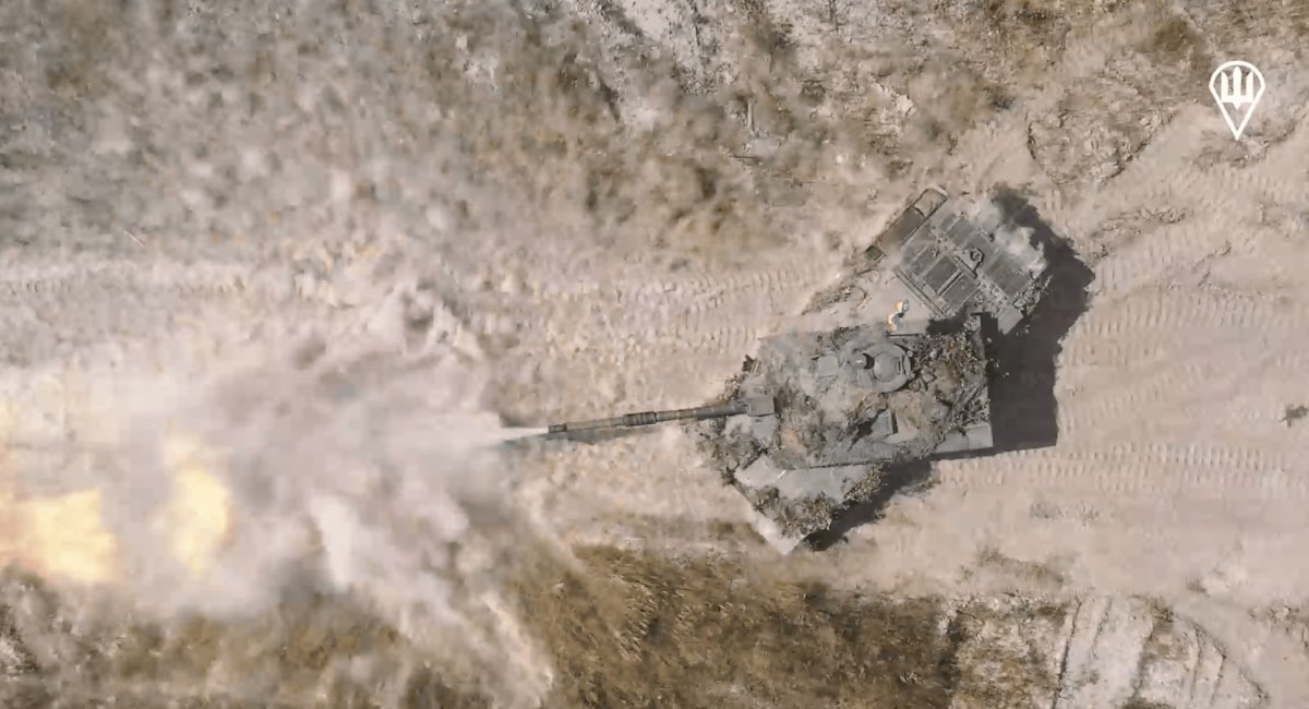 Challenger 2, всі фото — стоп-кадр з відео Десантно-штурмових військ ЗСУ