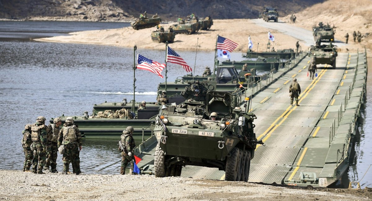Польща вже незабаром вирішить, чи потрібні їм "безкоштовні" Stryker. Фото - U.S. DoW