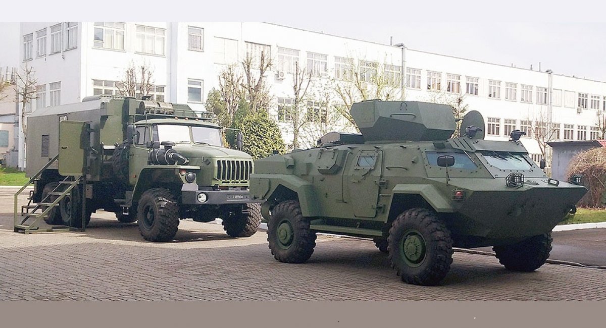 Машини зі складу білоруського комплексу бойового управління вогнем 1В12 БМЕ "Лагуна"