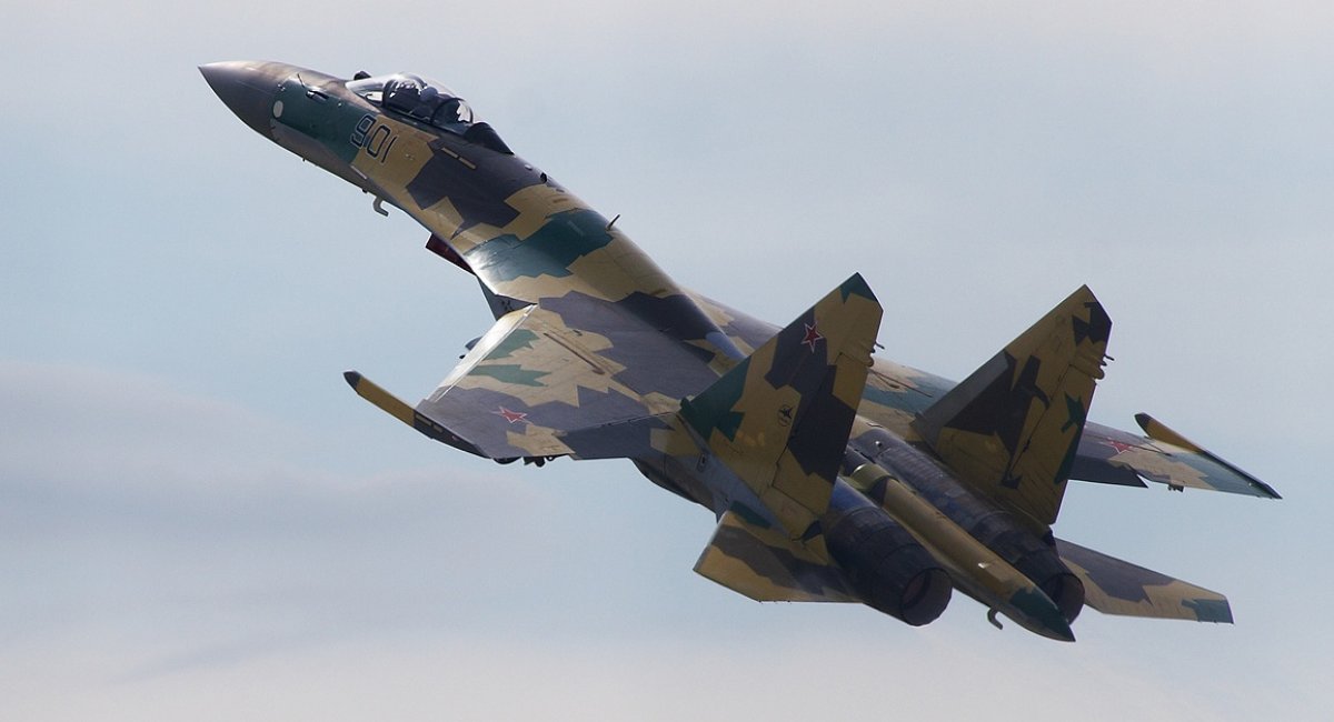 Російський винищувач Су-35, фото ілюстративне