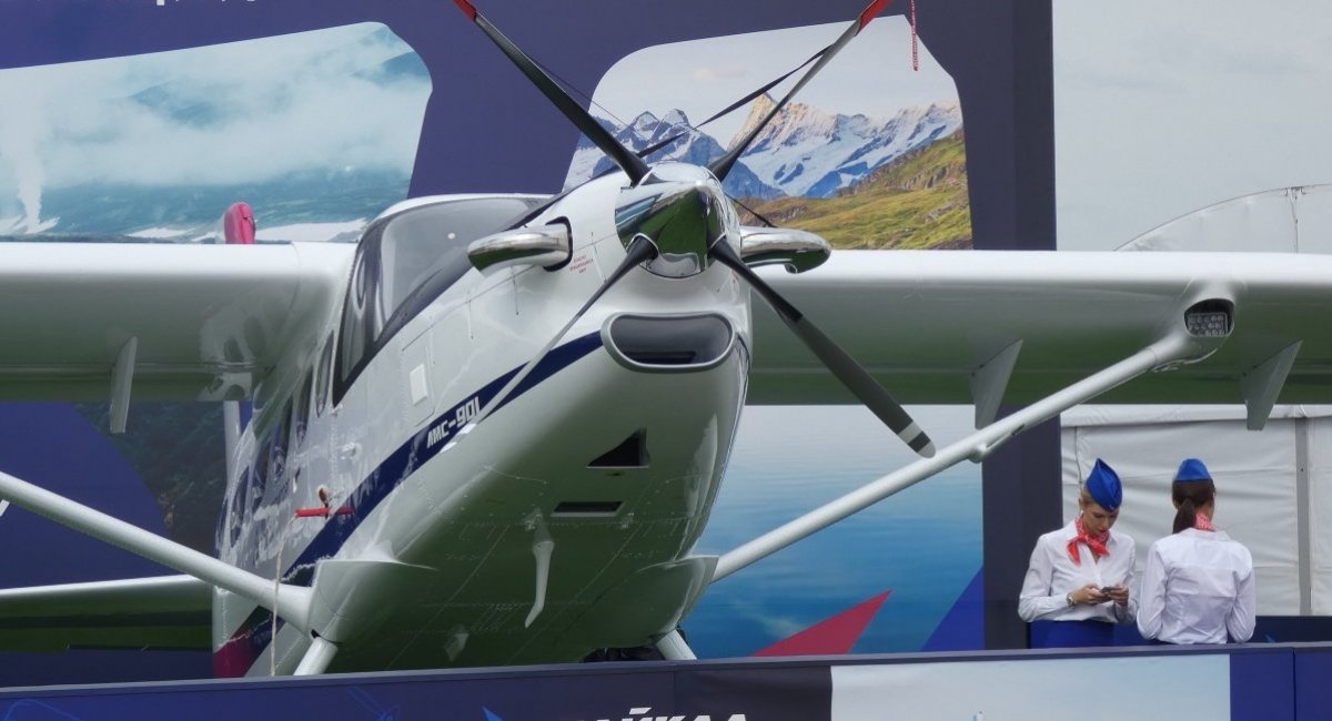 У РФ заявили, що проблемна заміна для Ан-2, яку "штормить" другий рік, за два місяці здійснить перший політ