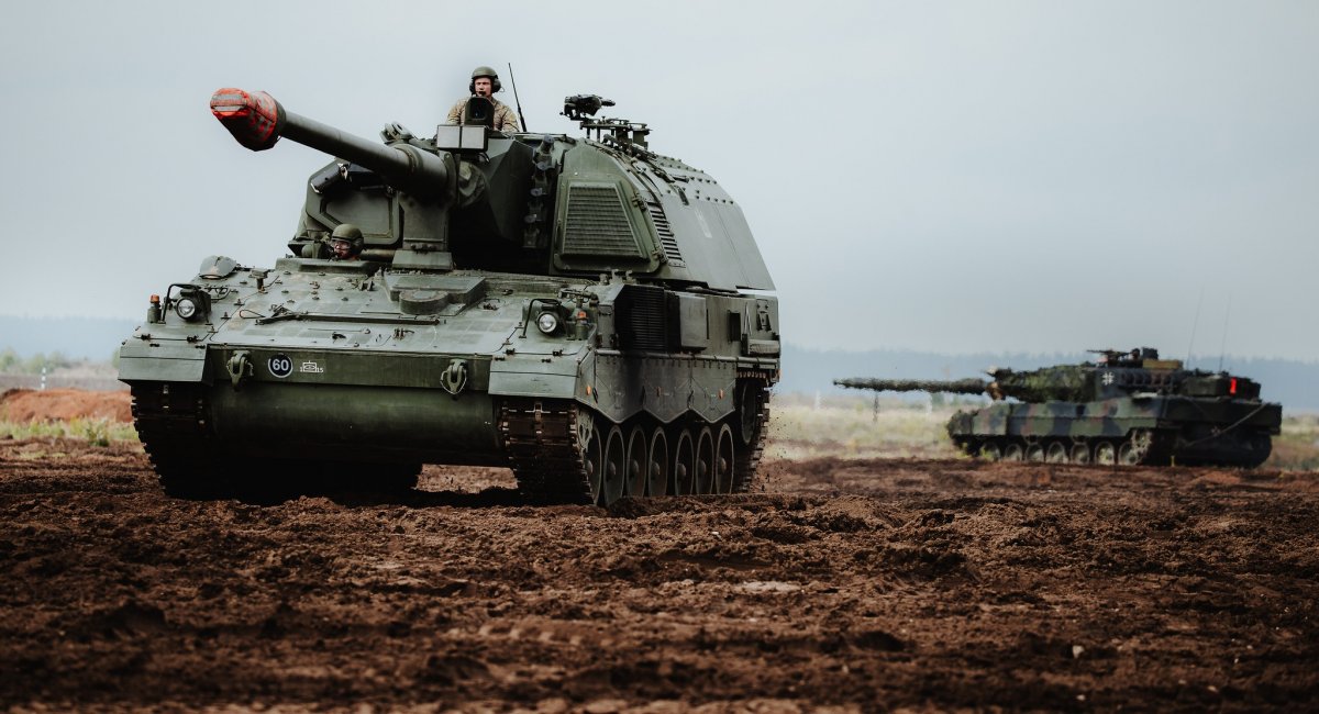 Лише на купівлю у категорії бойові машини Бундесвер за 15 років отримає 52 млрд євро (всі фото: Bundeswehr)  