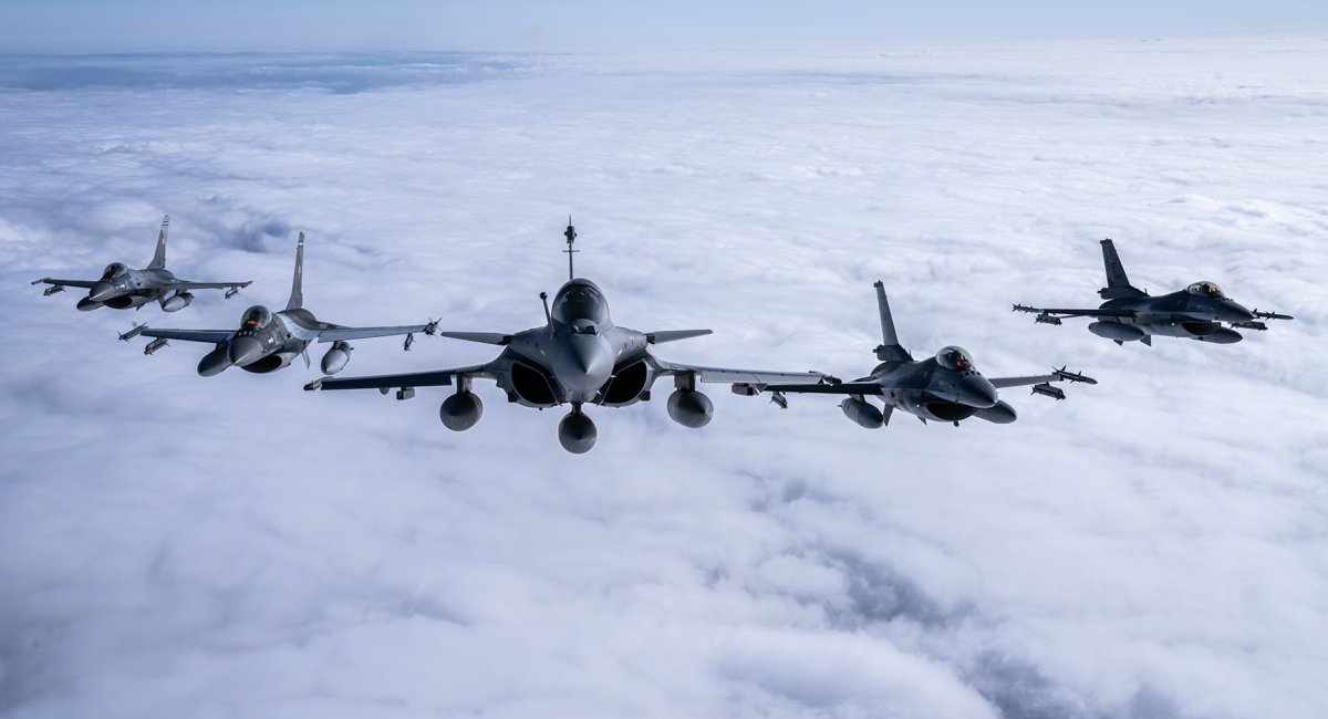 Rafale та F-16 (фото: NATO Allied Air Command)