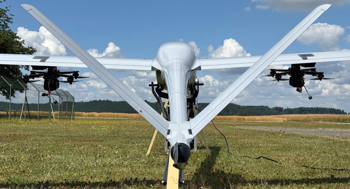Quantum Systems розробляє для України носій FPV-дронів на 200 км - це Sparta, made in Ukraine