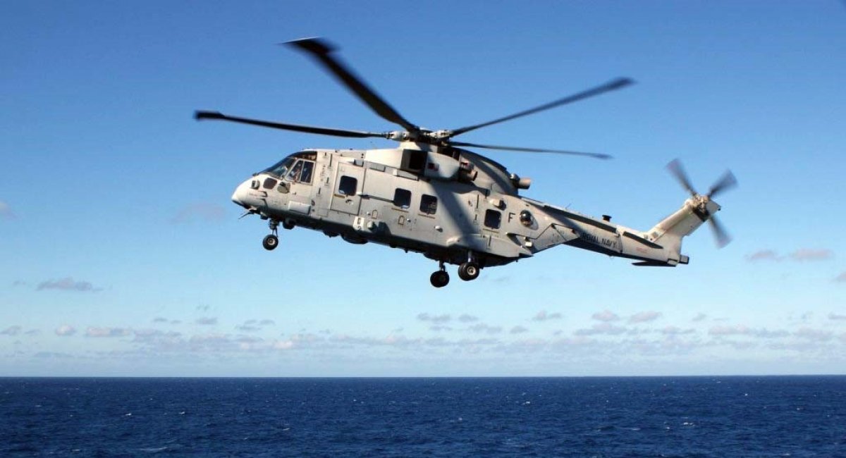 Патрульний вертоліт Merlin, фото - Royal Navy