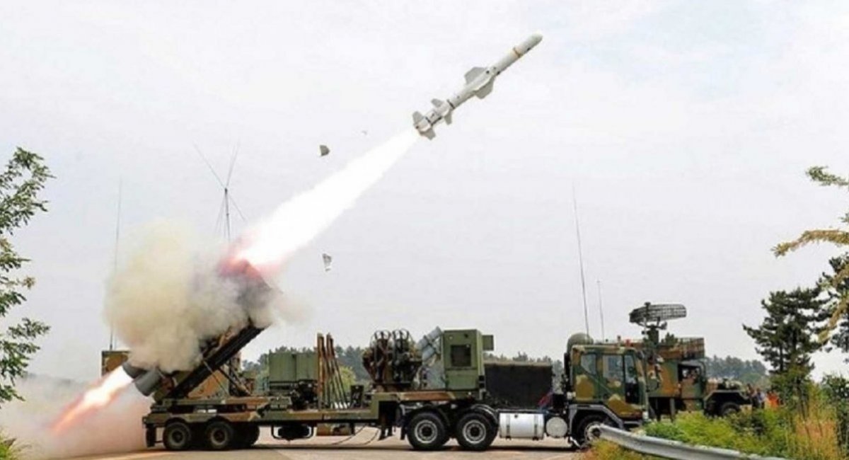 Пуск протикорабельної ракети Harpoon, ілюстративне фото