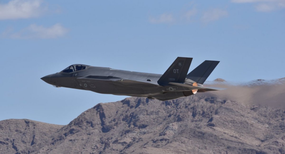 Винищувач 5-го покоління F-35. Фото: US DoW