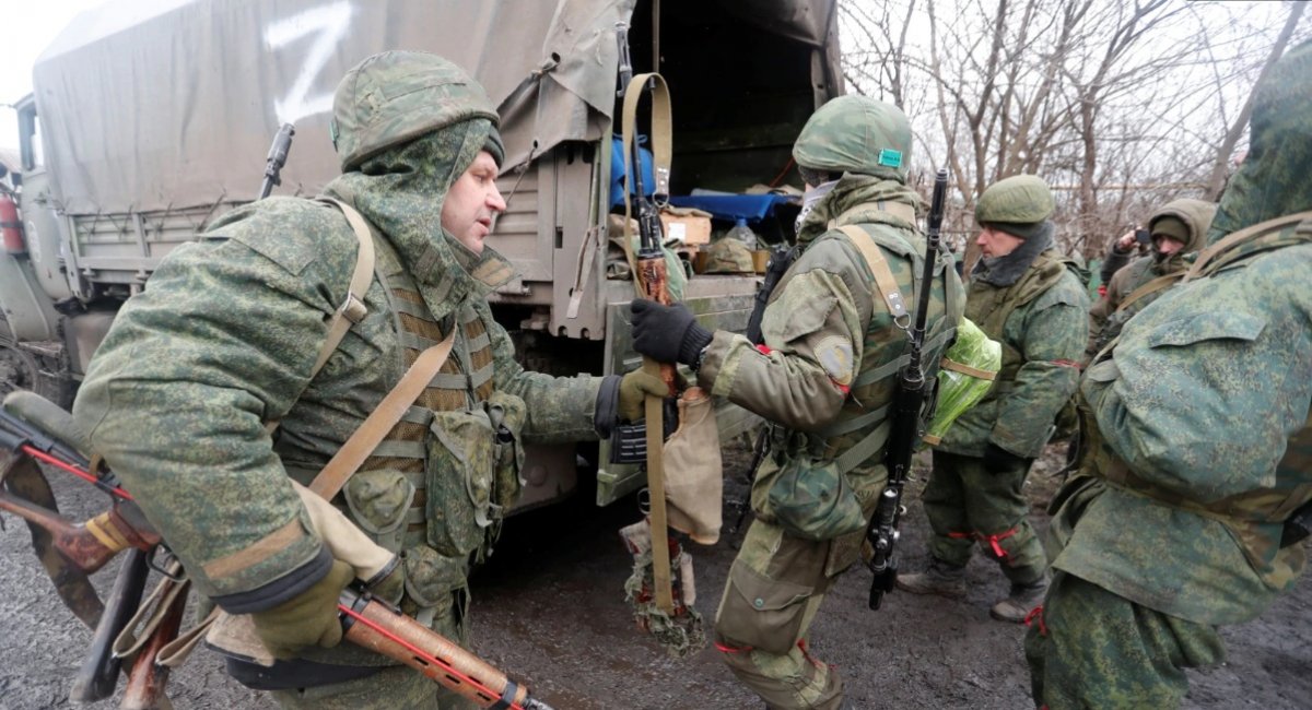 Росіяни проводять мобілізацію на окупованому Донбасі, фото з відкритих джерел