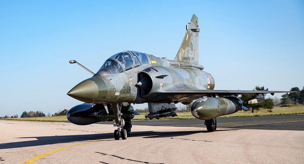Французький Mirage 2000D, ілюстративне фото з відкритих джерел