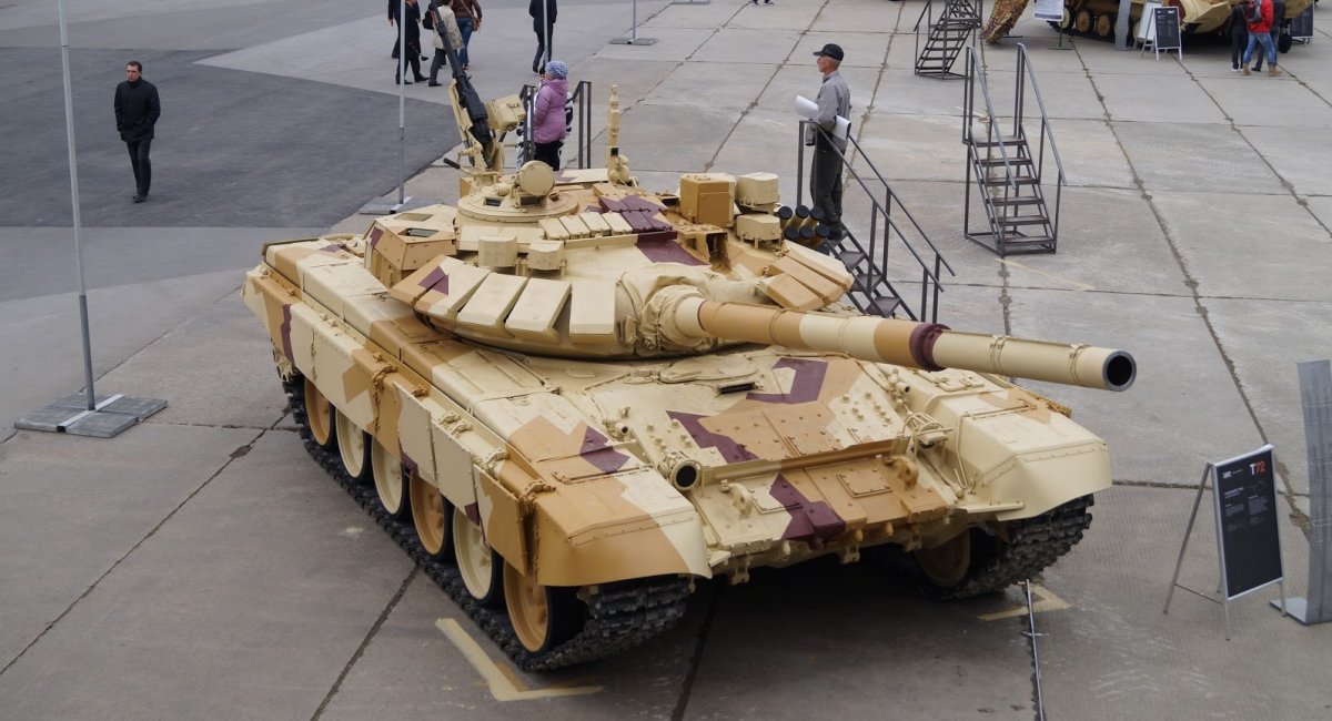 Т-72Б3 з КАЗ "Арена" у 2015 році