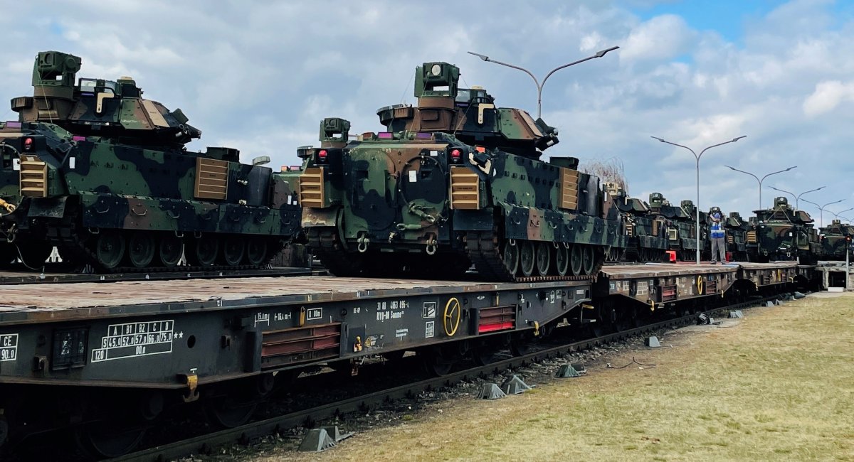 Купити зброю у США на 30-50 млрд доларів: все що потрібно знати про ціни, черги та вартість безкоштовного вживаного озброєння