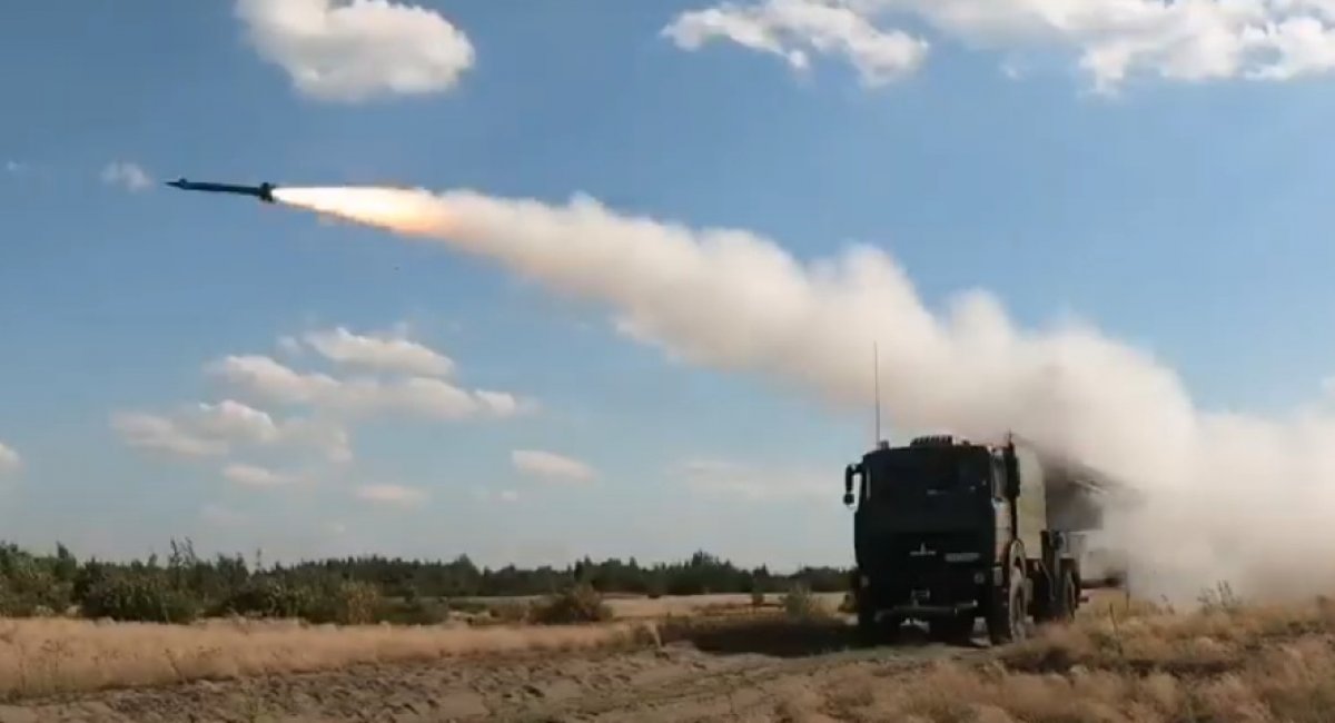 Як в Білорусі випробували дослідний зразок бойової машини ЗРК "Оса" (відео)