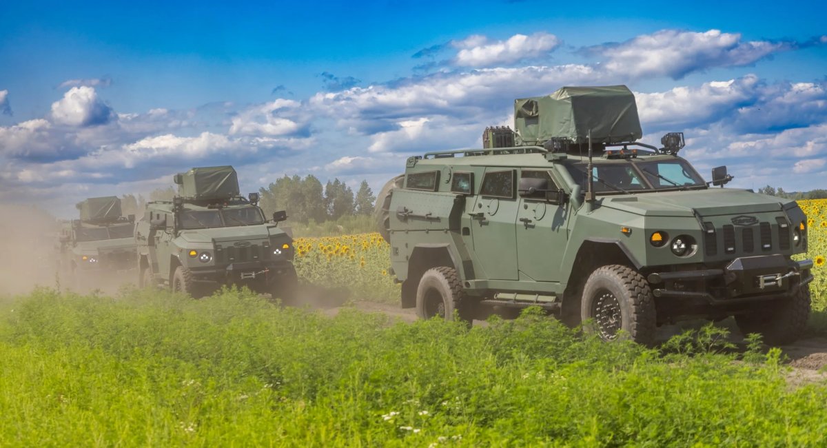Український ОПК повністю забезпечує потребу у бронеавтомобілях, Міноборони вже кілька років купує лише вітчизняні