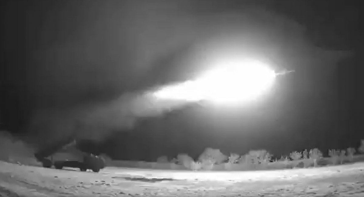 Момент запуску ракети Р-360Л "Довгий Нептун". Кадр з відео