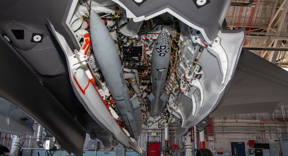 Ракета "повітря-повітря" на 200 км Meteor на крок ближче до інтеграції на F-35, але невже є дві такі програми