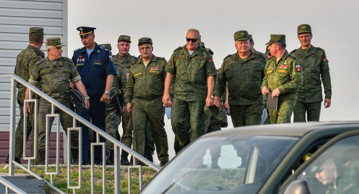 Путін продовжує чистку генералів: з посад звільнено командувачів військовими округами