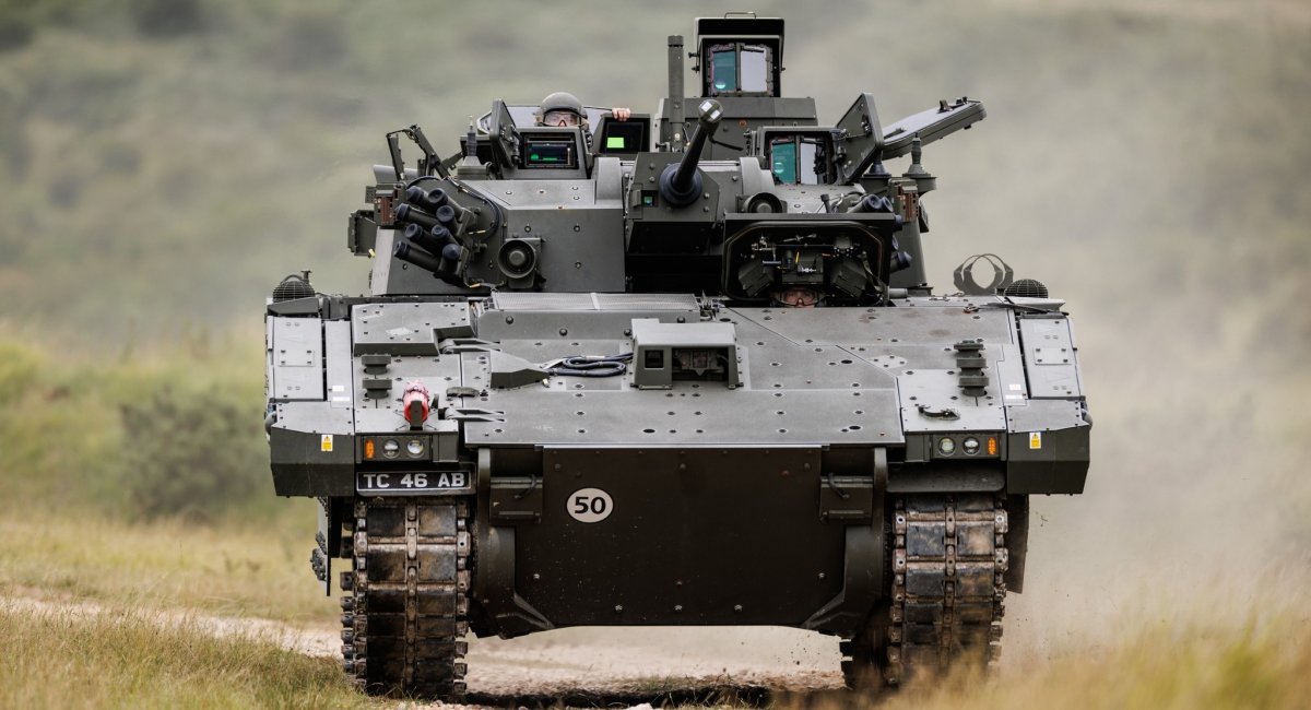БМП Ajax (всі фото: British Army)