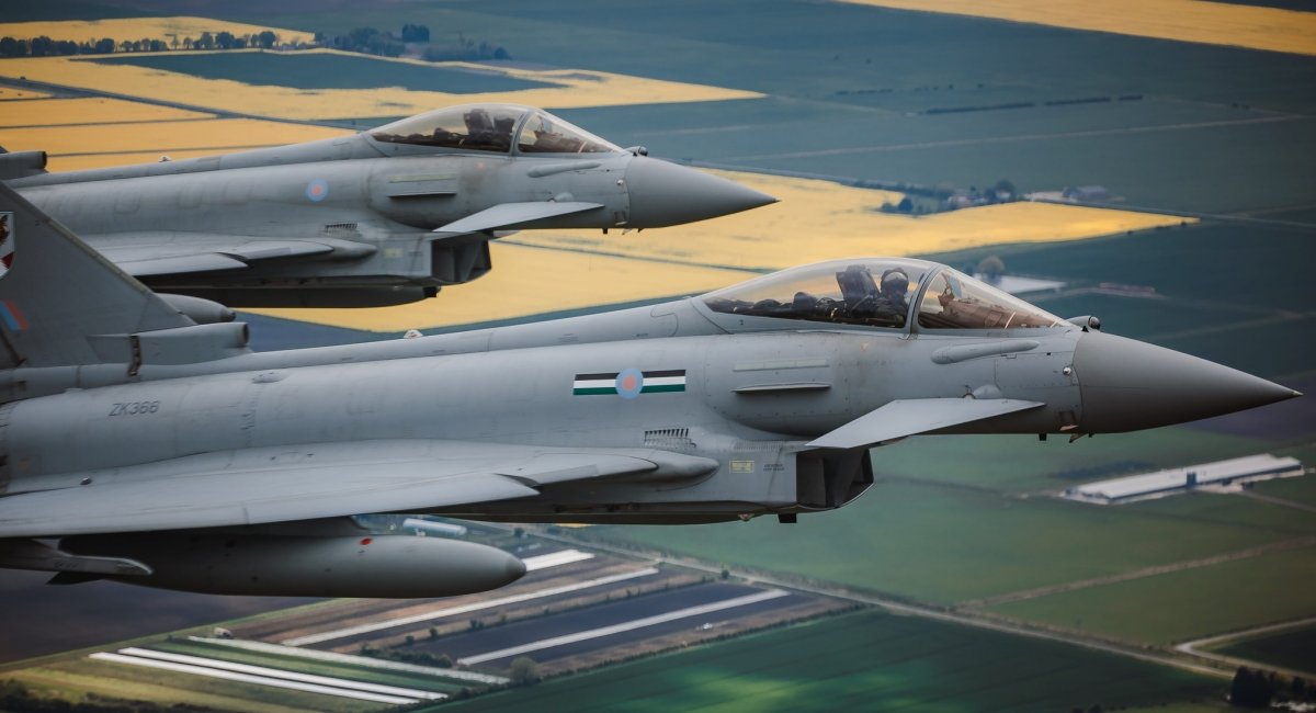 Eurofighter (всі фото: RAF)