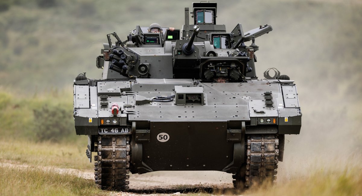 БМП Ajax (всі фото: British Army)