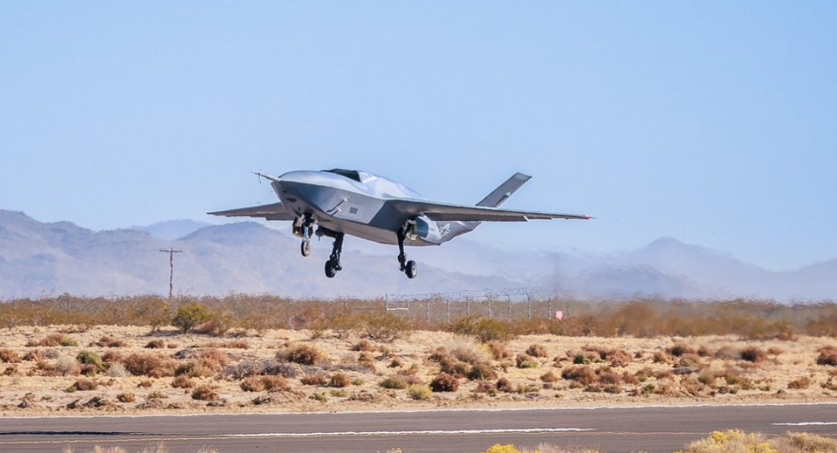 General Atomics спіткала прикра невдача, бо це перша аварія безпілотного винищувача YFQ-42A за місяці до укладення контракту