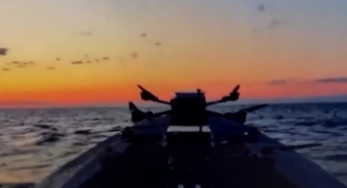 Нові дрони-бомбери з морських безпілотників атакують РЛС в окупованому Криму