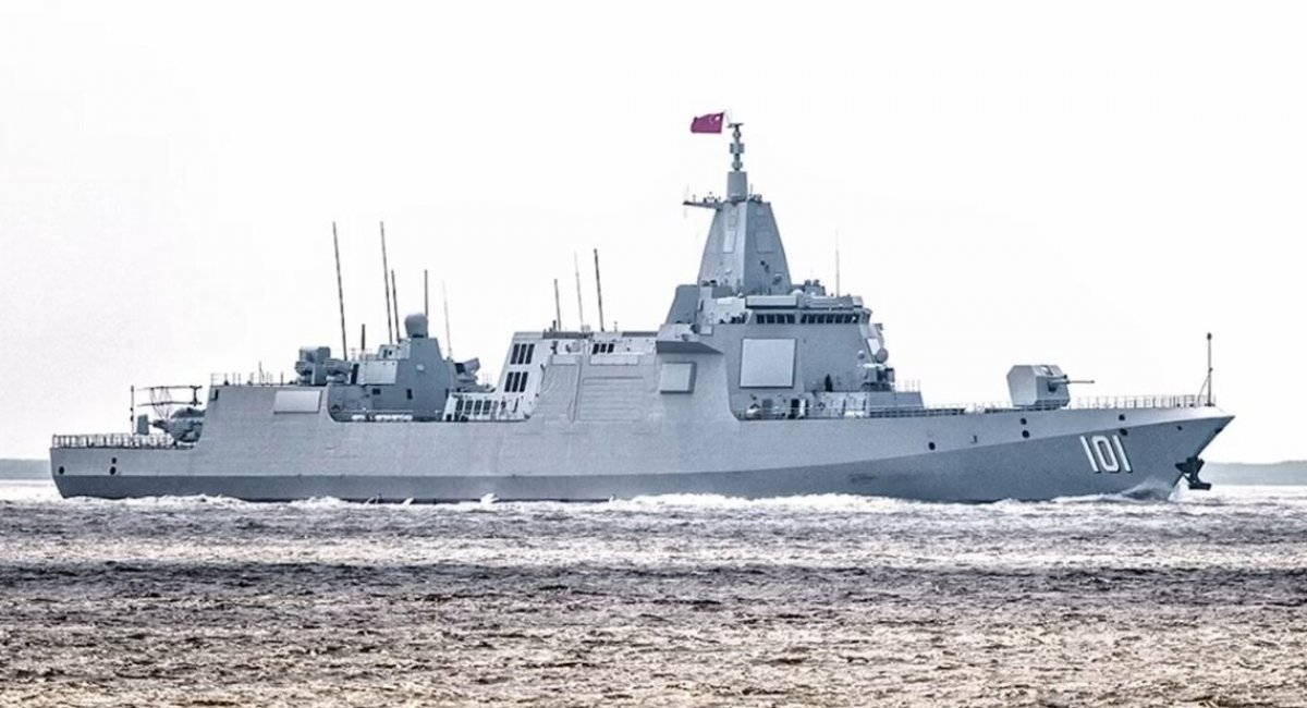 Китайські ВМС уже отримали другий есмінець "Тип 055", фактично – ракетний крейсер, боєзапас якого складає 112 ракет, і котрий призначений для супроводу авіаносних груп