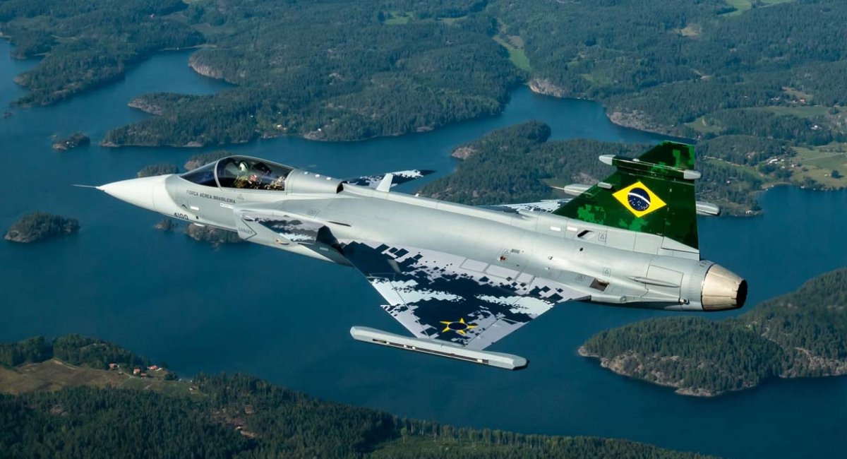 Перший побудований для Бразилії винищувач Saab JAS-39E Gripen (сн 39-6001, майбутній бразильський бортовий номер 4100) в першому польоті, 26 серпня 2019 / Фото: Saab AB