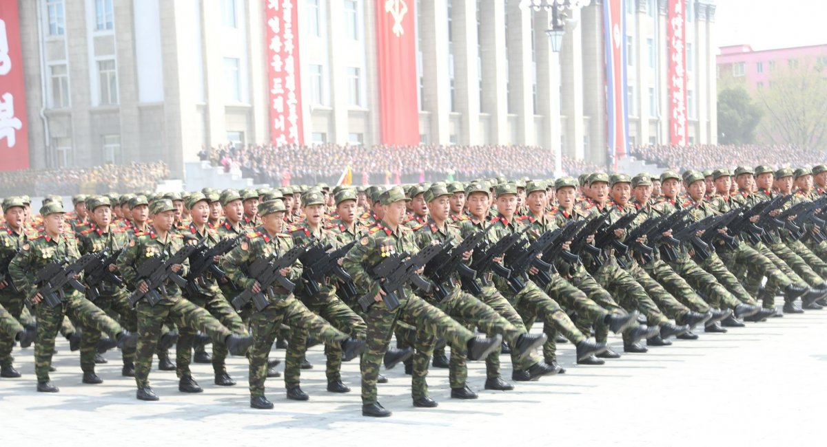 Армія Північної Кореї на параді, ілюстративне фото з відкритих джерел