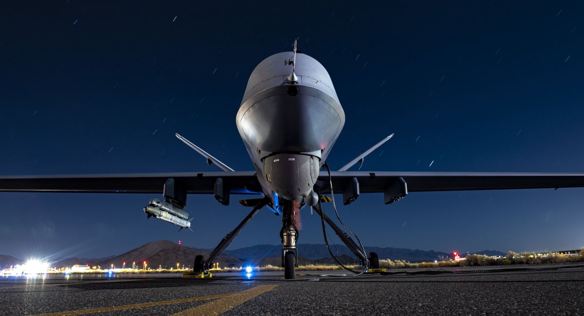 MQ-9 Reaper з ракетою AIM-9X. Фото: U.S. Air Force