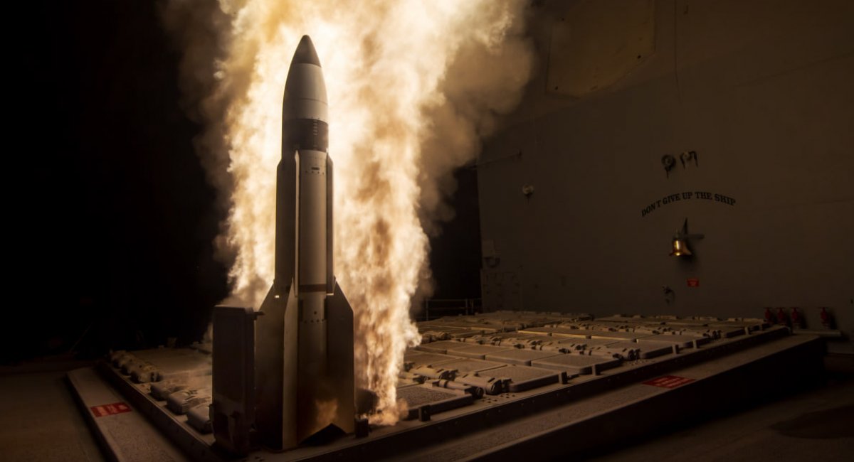 Аби робити більше ракет SM-3, які можуть збивати "Орешник", США домовилися з Boeing збільшити випуск компонентів