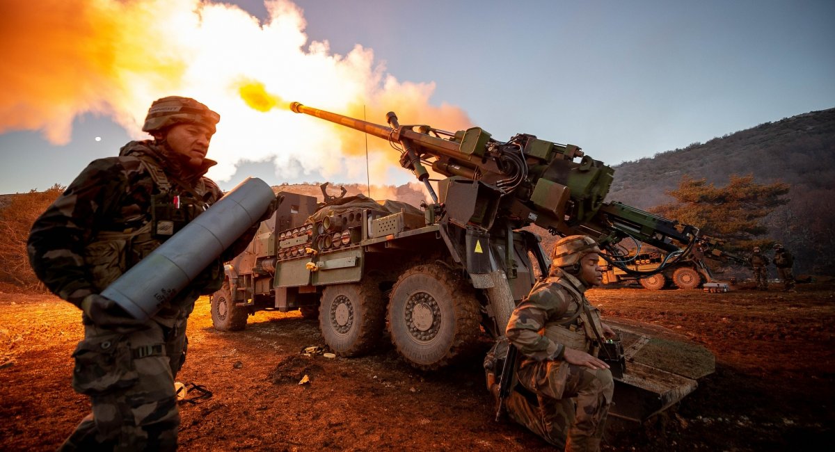 Франція за рік в середньому використовує близько 7 тисяч 155-мм снарядів (всі фото: Armée de Terre)