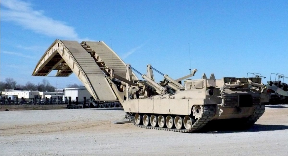 Армія США випробувала новий мостоукладальник JAB на базі танку Abrams