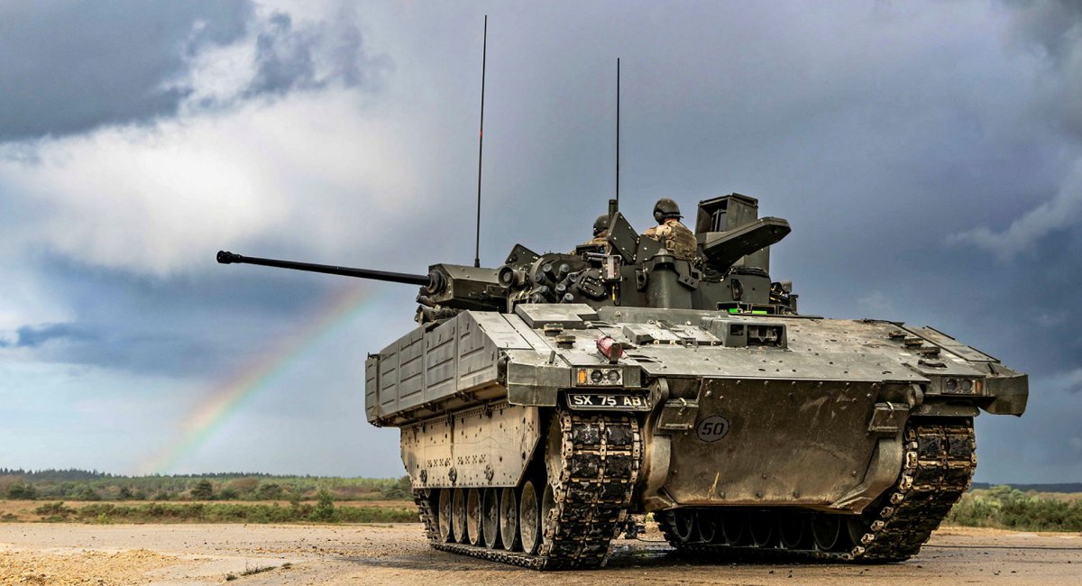 БМП Ajax. Фото: UK MoD