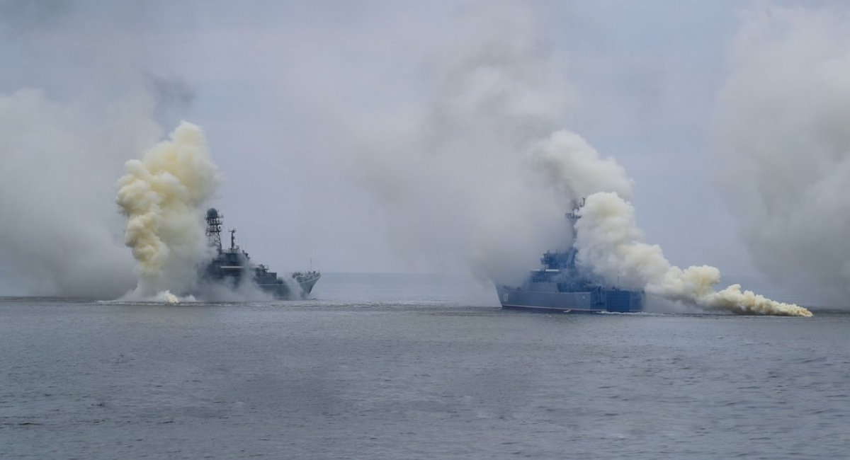 РФ з великих кораблів вже втратила ракетний крейсер "Москва" та ВДК "Саратов"