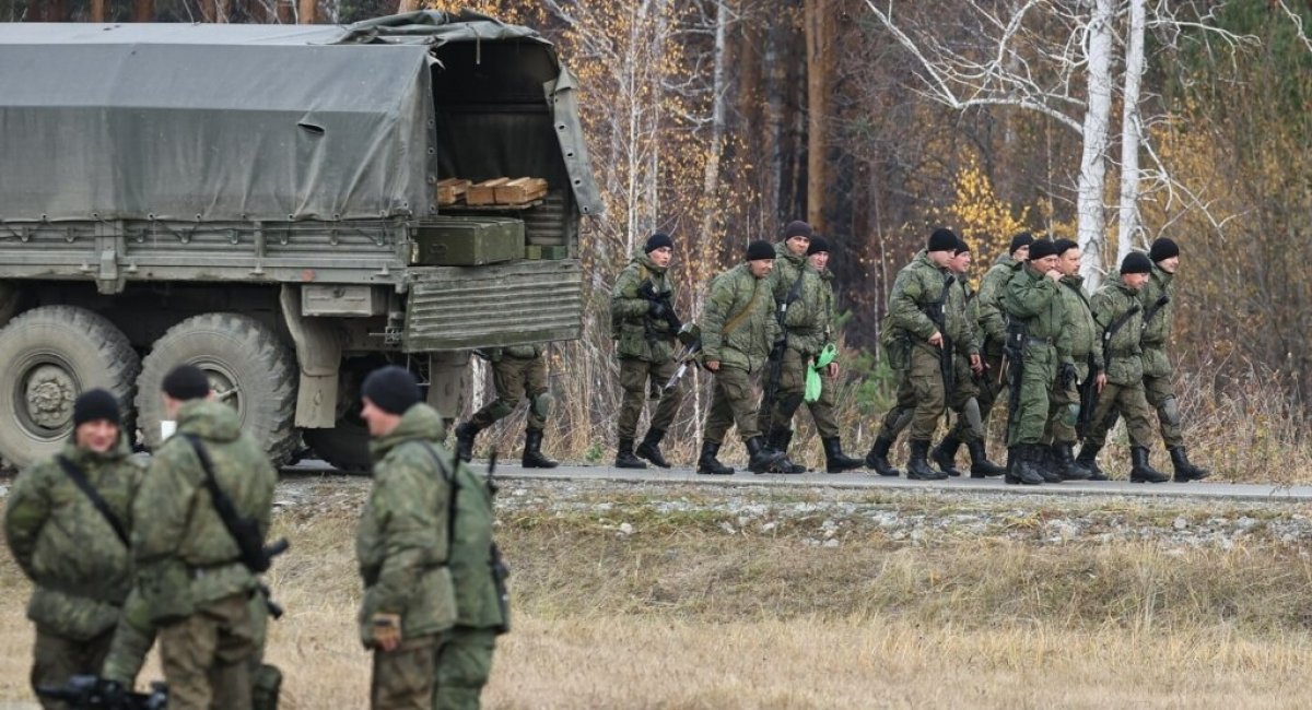 Рашисти готують до оборони Мелітополь в 70 км від лінії фронту - Генштаб ЗСУ