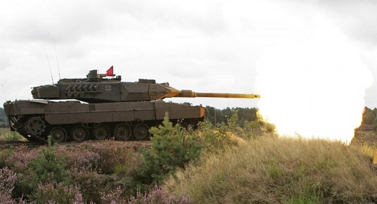 У листопаді 2018 року бундесвер купив 13 тисяч навчальних снарядів до  Leopard 2