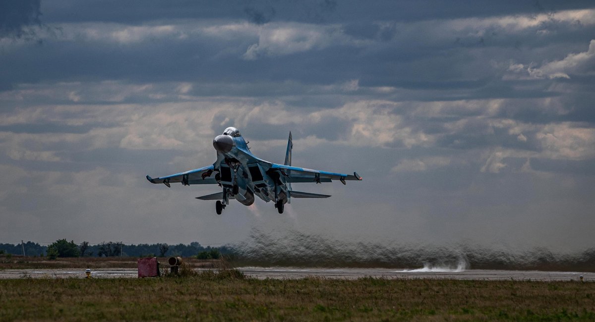 Наша країна шукає заміну покоління 4+ для тактичних літаків радянського виробництва, зокрема – для Су-27