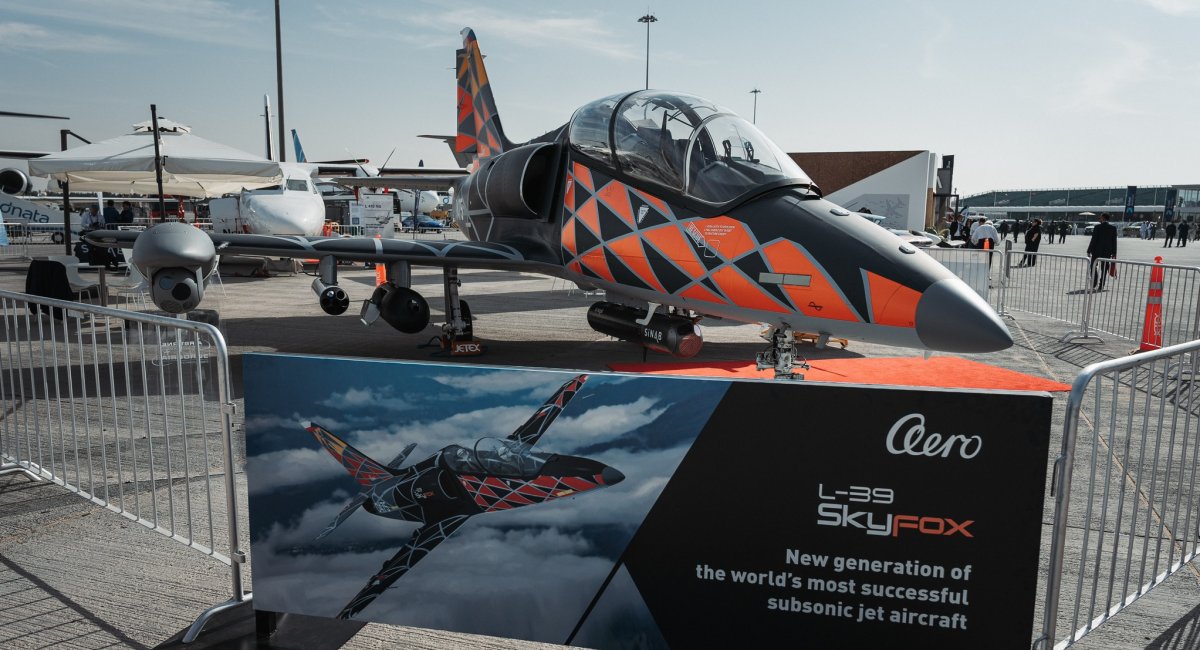 Навчально-бойовий літак L-39NG Skyfox у протидроновій конфігурації. Фото: AERO Vodochody